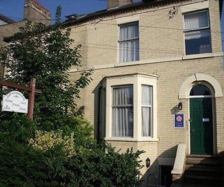 Home From Home Bed And Breakfast Cambridge  Exterior photo